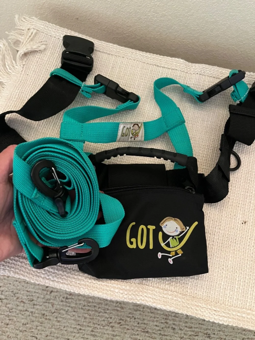 Kids ski harness for parents